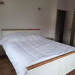 Apartment - Etoile Des Neiges - Ambiance Montagne - Renove, 2 Wifi - Randonnee La Roche Des Fees *