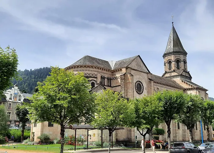 - Etoile Des Neiges - Ambiance Montagne - Renove, 2 Wifi - Randonnee La Roche Des Fees Apartment La Bourboule